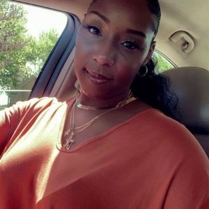 Meet your Posher, Sheena